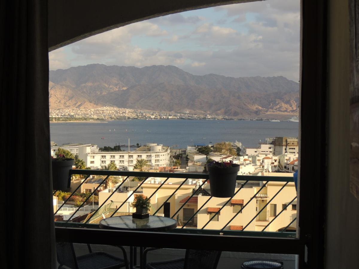 Lev Eilat Suites Exterior photo